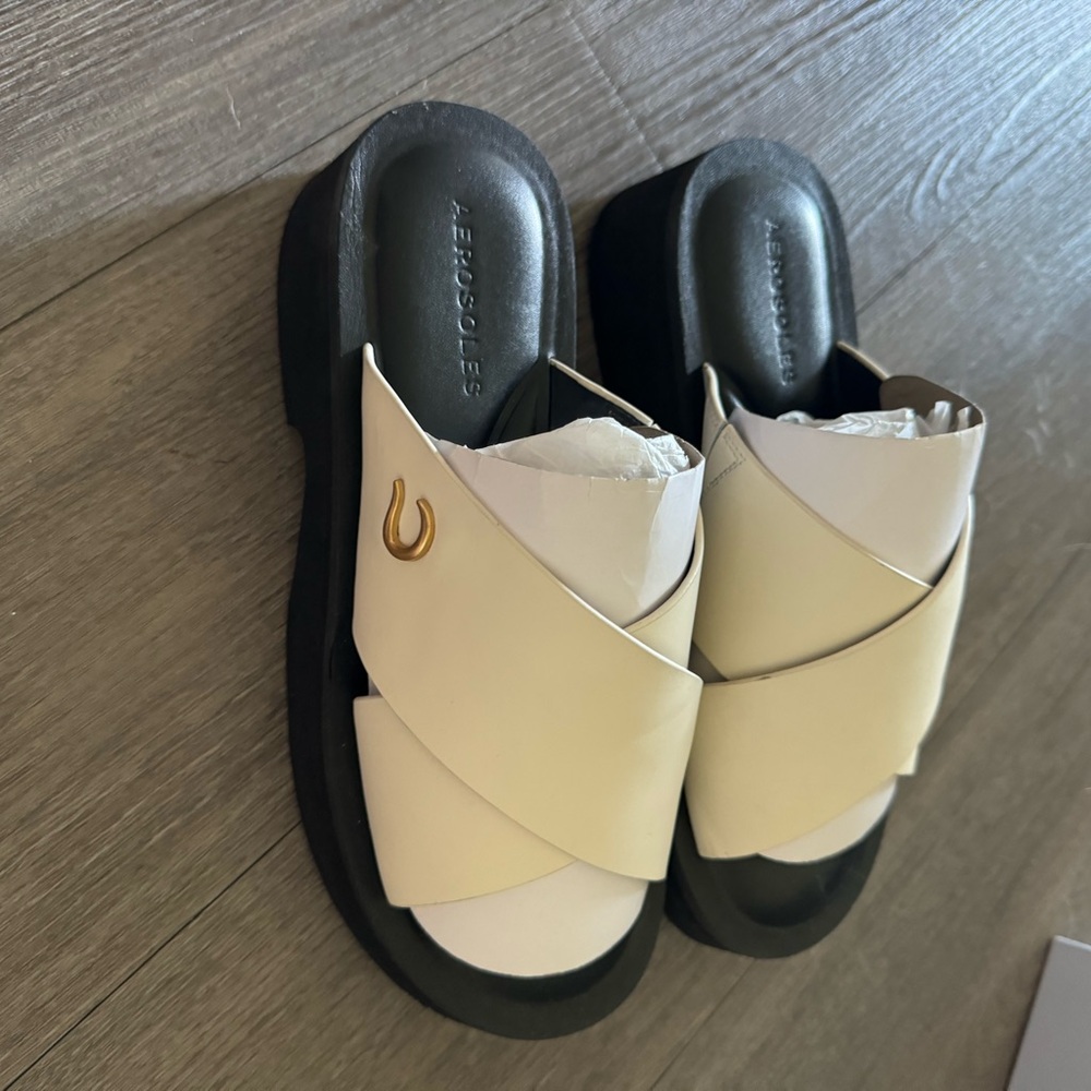 Aerosoles Sandals - Picture 3 of 7